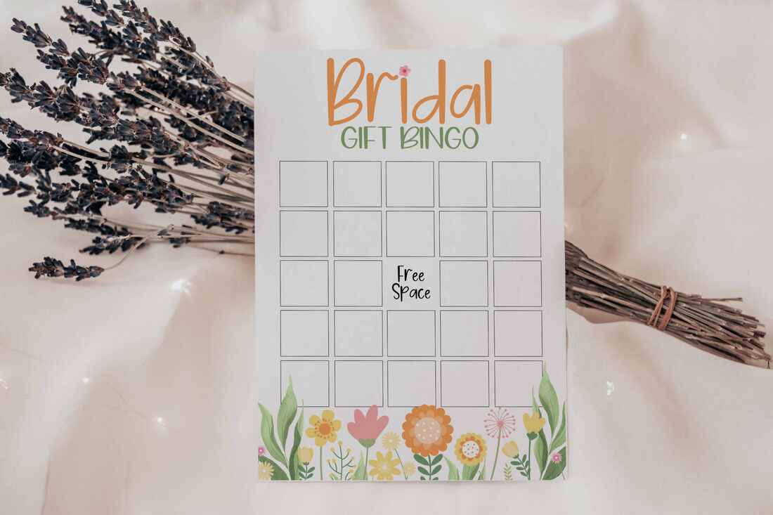 Bridal gift bingo game card - spring flower theme